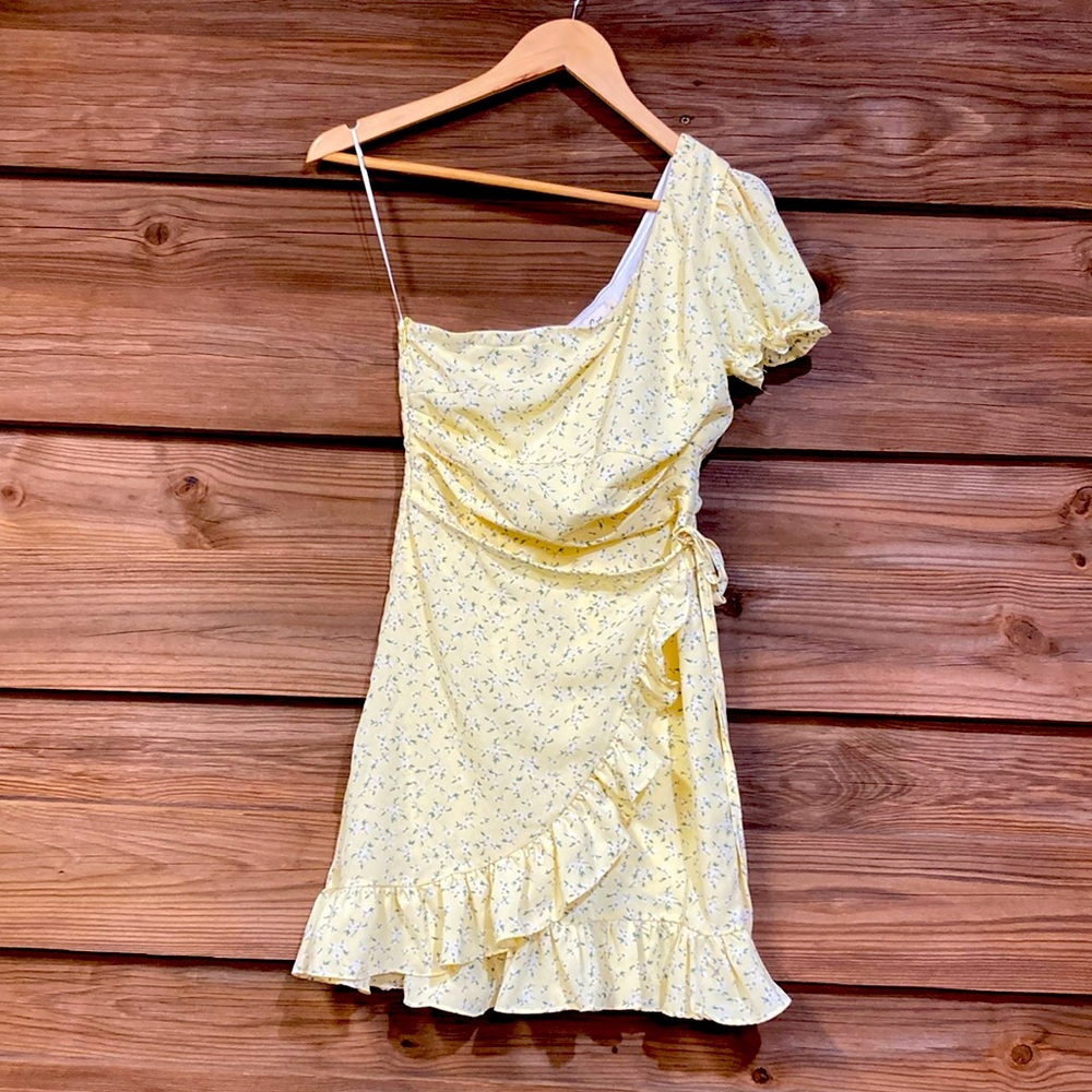 Ruby Sees Floral One Shoulder Dress